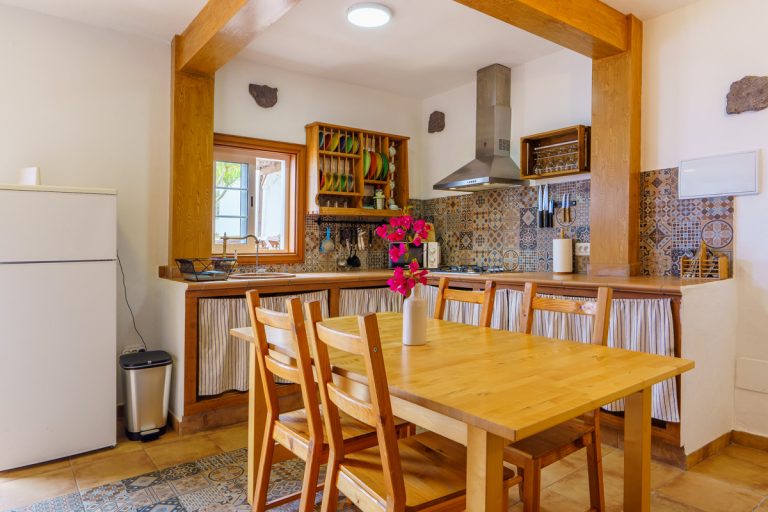 Cocina y comedor